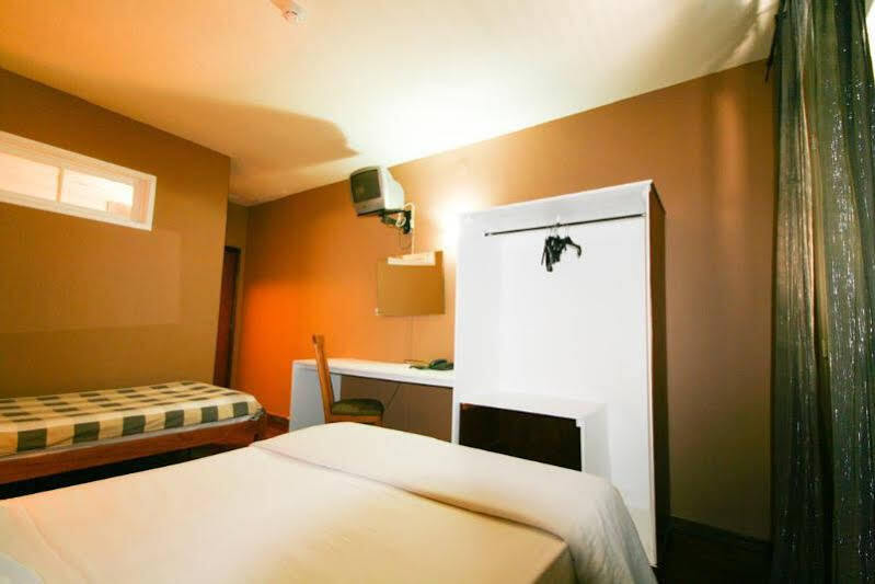 Residencial Funchal Hotel Екстериор снимка